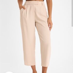HIGH WAISTED PLEATED CURVY ANKLE PANT